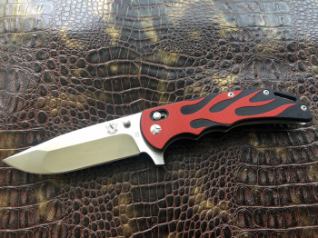 Нож Steelclaw "Сквад" красный