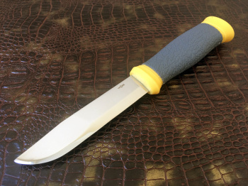 Нож туристический H-180